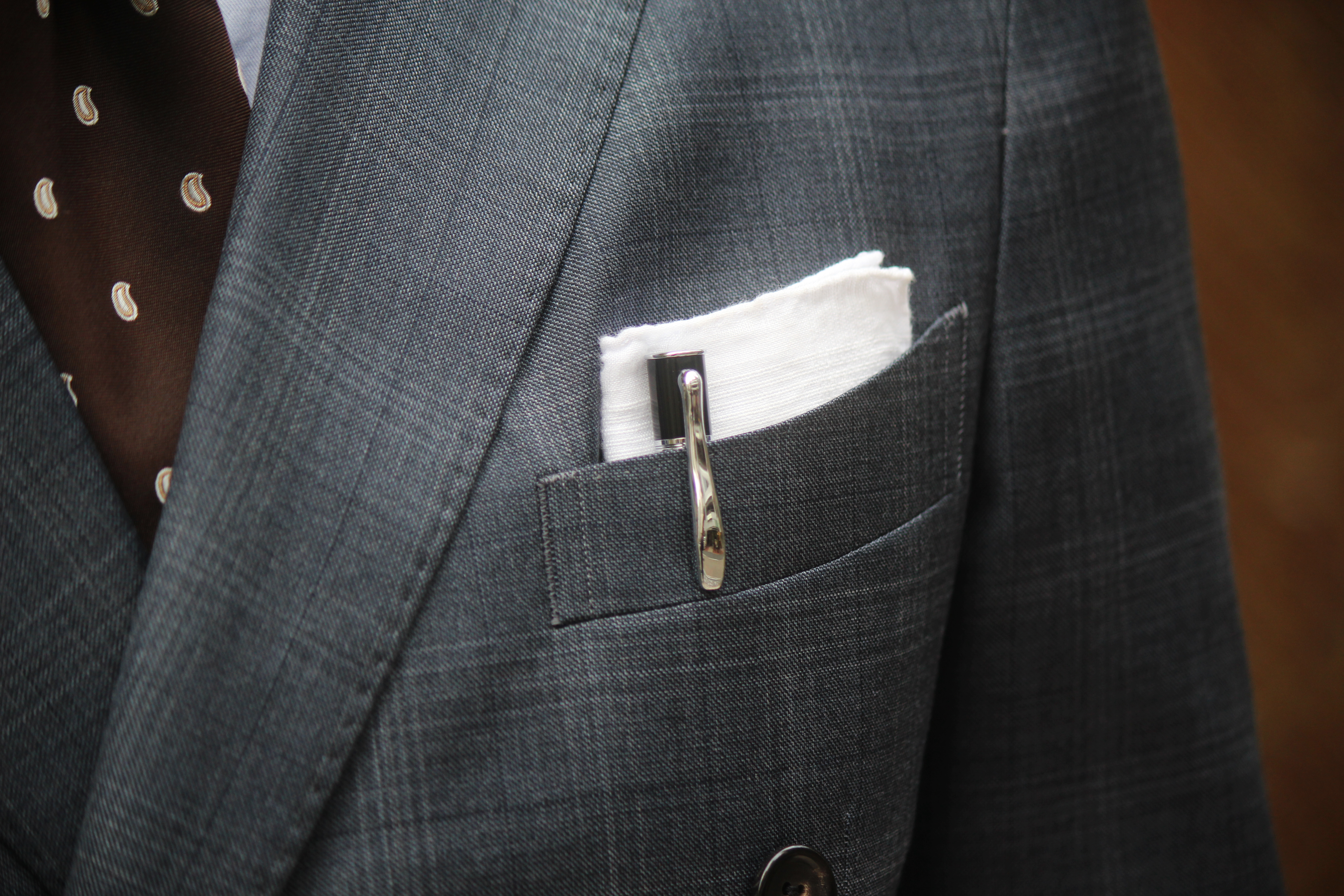 ボールペン 受付 仕事 会議 スーツの胸ポケットに 貴金属 高みえ