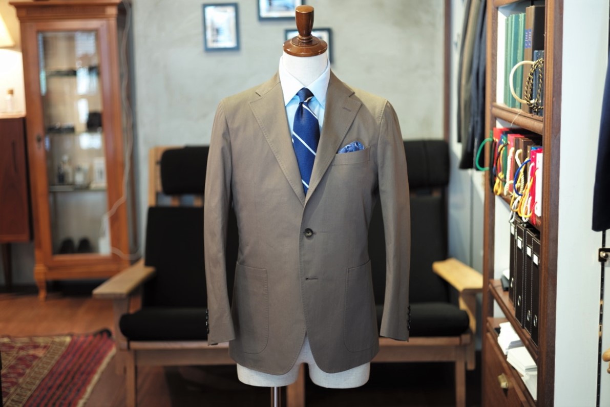 オーダースーツ】CACCIOPPOLI/カチョッポリ GABARDINE COTTON100% 245g / S様 - BRUNO sartoria  Giotto | BRUNO sartoria Giotto | 静岡のオーダースーツ専門店