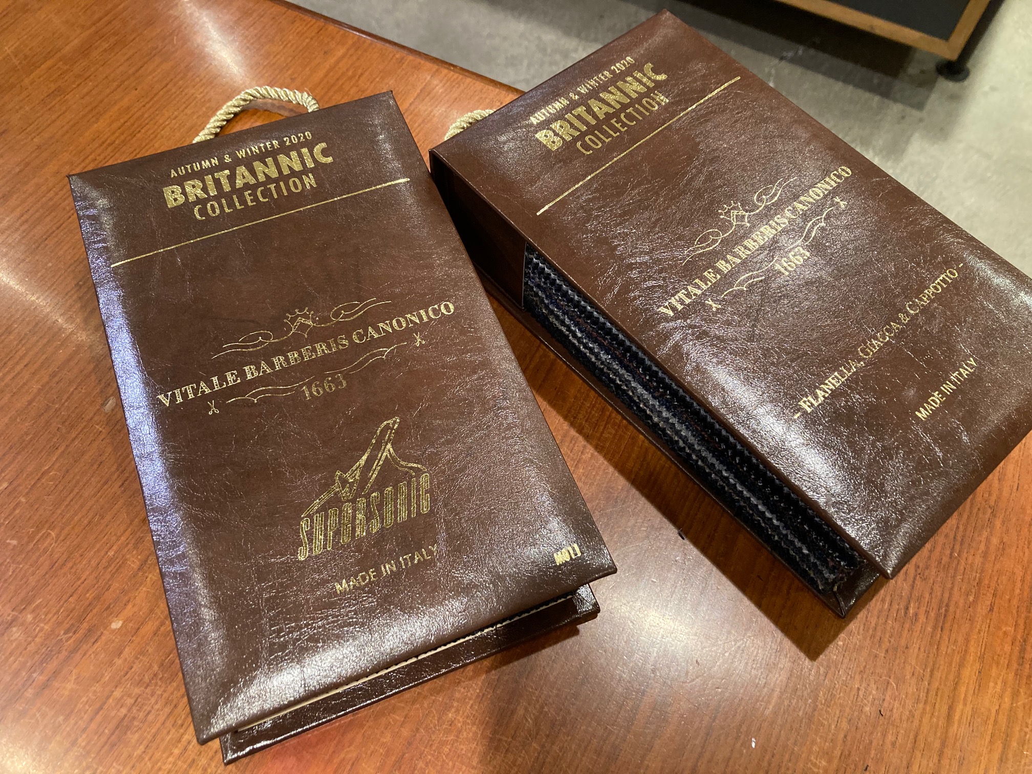 VITALE BARBERIS CANONICO うらやましく ヴィッタルバルべリスカノニコ 